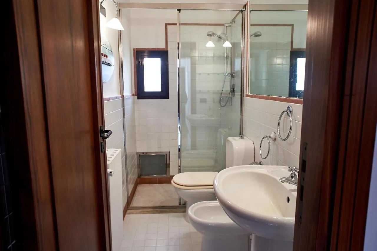 Vila Luminhouse Mondello Valdesi Palermo 0*,  Itálie